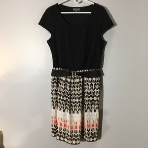 Beautiful Dress. Belted. XL chevron design